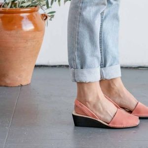 Pons Avarcas Leather Sandals Size 5 Coral